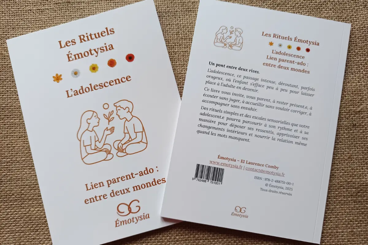 Livre interactif Parent-Ado : Entre deux mondes – Je veux mieux communiquer avec mon adolescent.e
