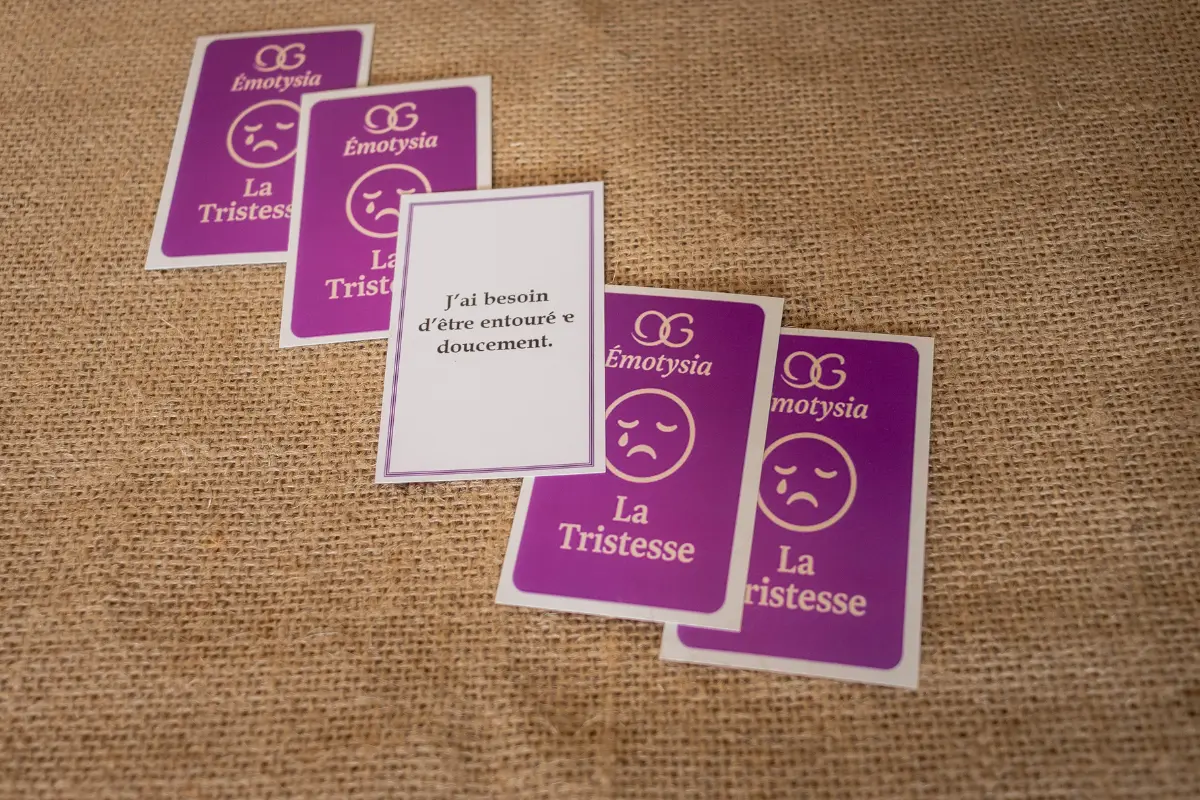 Émo-cartes Ado : Jeu de cartes émotions pour communiquer sans clash – Je veux mieux communiquer avec mon adolescent.e