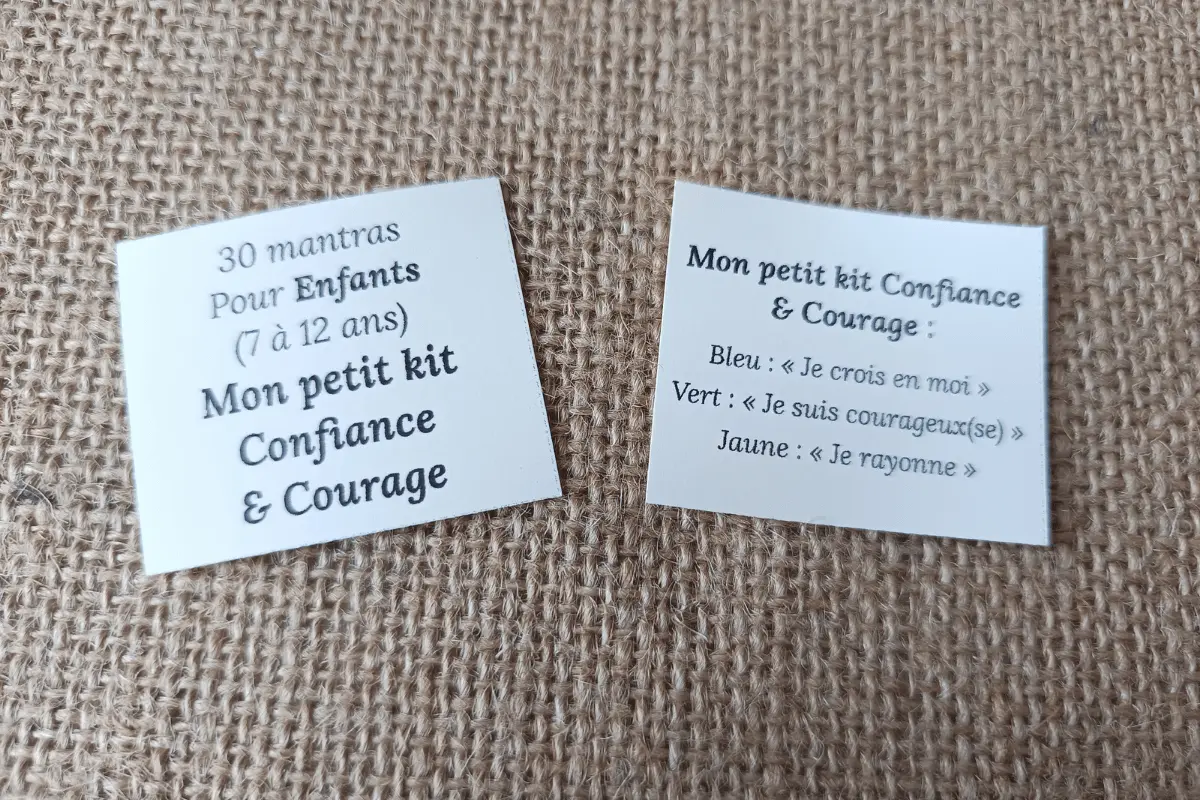 30 Mantras émotions (Enfants) : Kit Confiance et Courage – J’accompagne les émotions de mon enfant (7-12 ans)