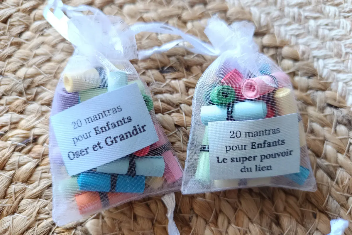 Duo de Mantras pour enfants (7-12 ans) – J’accompagne les émotions de mon enfant (7-12 ans)
